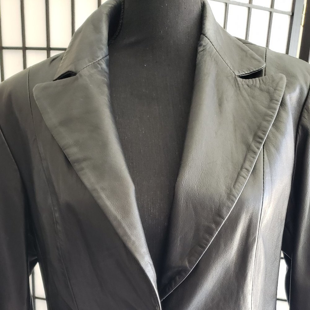 Carlo Ferre Cropped Black Leather Jacket, Womens